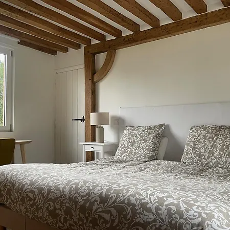 La Petite Chaumiere Normande Holiday home