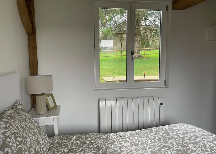 La Petite Chaumiere Normande