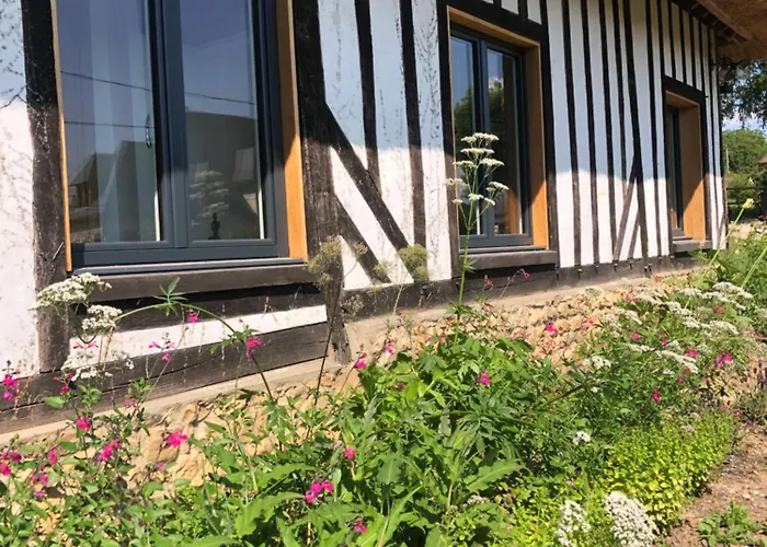 La Petite Chaumiere Normande * Tourville-en-Auge